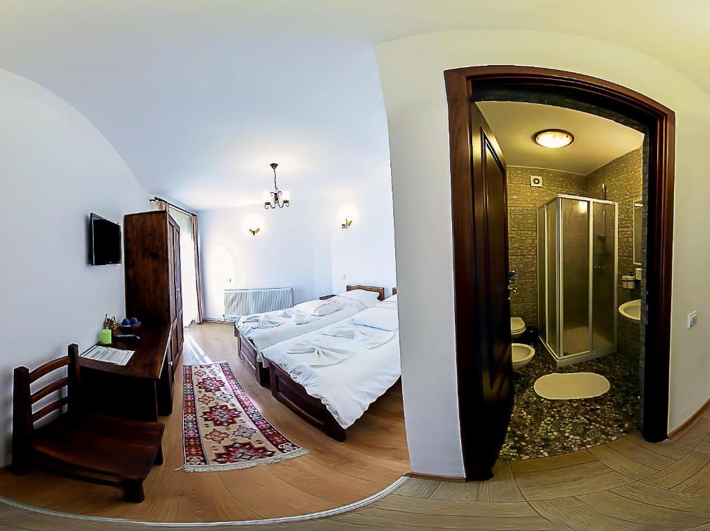 Casa Cartianu Târgu Jiu Quarto foto